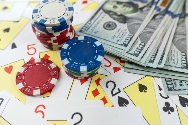 money138 live-dealer table after ShopeePay deposit showing roulette and blackjack tables